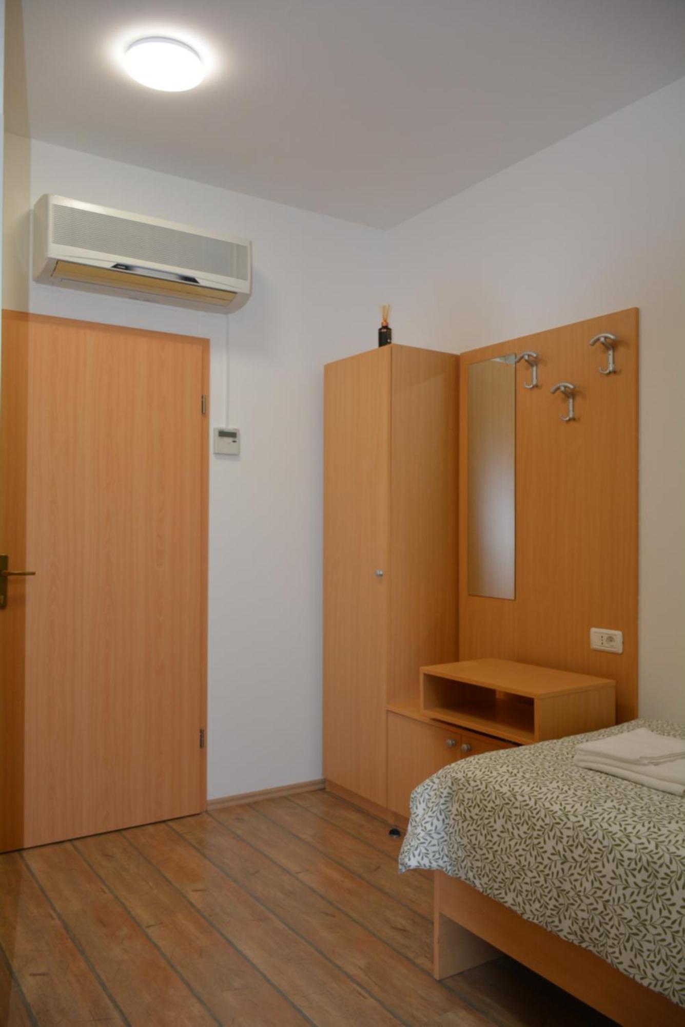 Vila Borealis Komen Ngoại thất bức ảnh