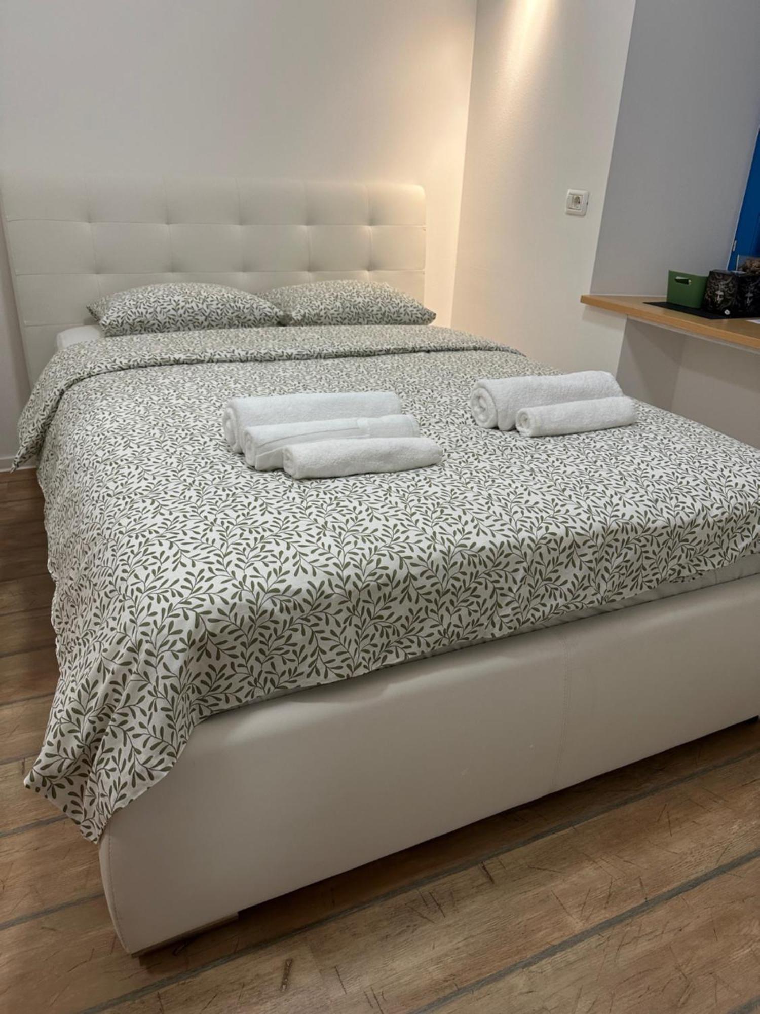 Vila Borealis Komen Ngoại thất bức ảnh